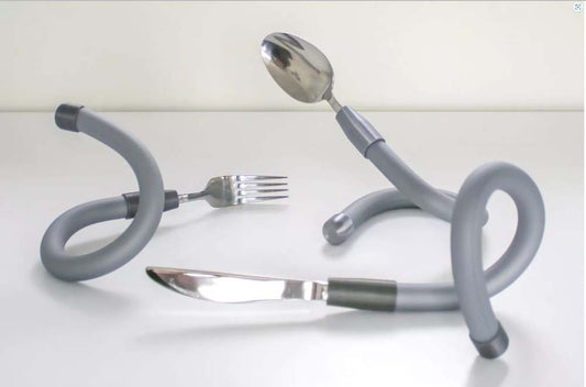 MODELL 970-3 Besteckset Biegsam Schwarz verlängerter Griff